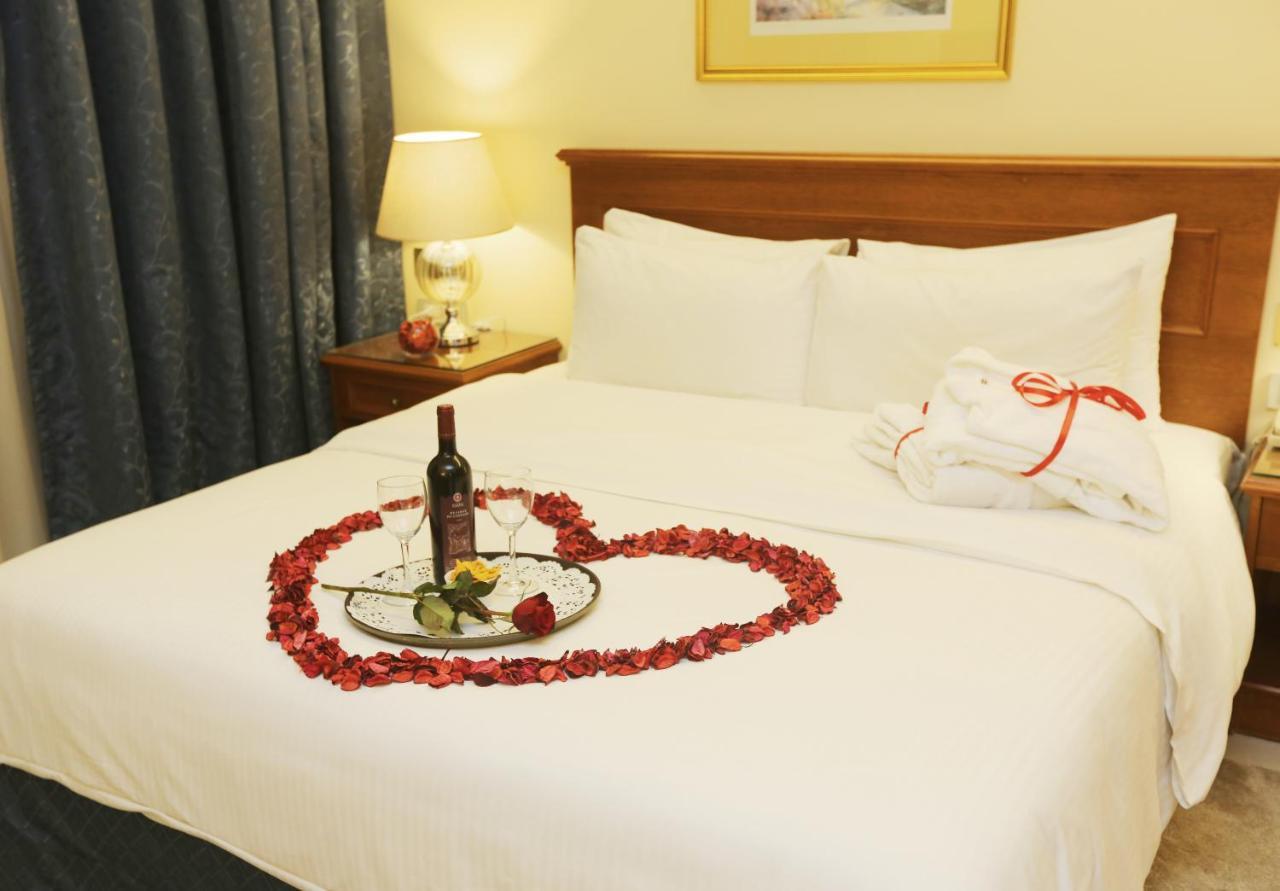 Bayview Hotel Бейрут Экстерьер фото