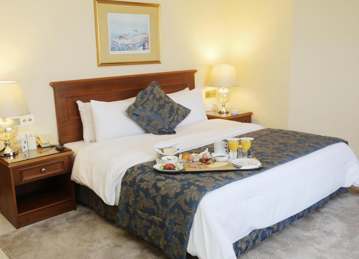 Bayview Hotel Бейрут Экстерьер фото